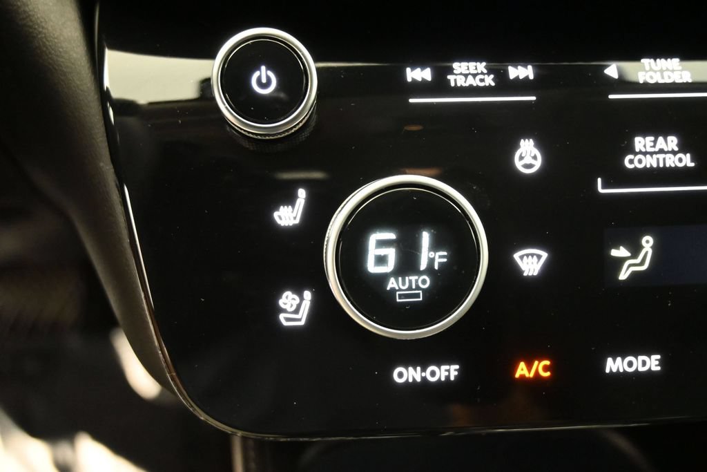 Used 2023 INFINITI QX60 Luxe w/ Vision Package FWD image 16