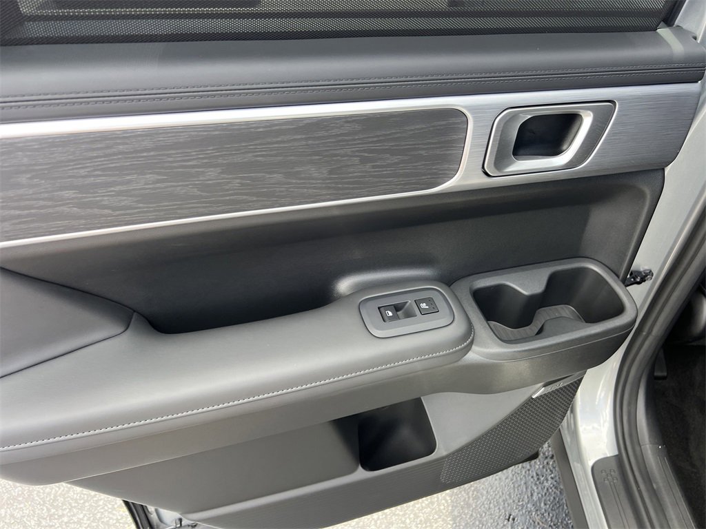 Used 2024 Hyundai Santa Fe Limited image 25