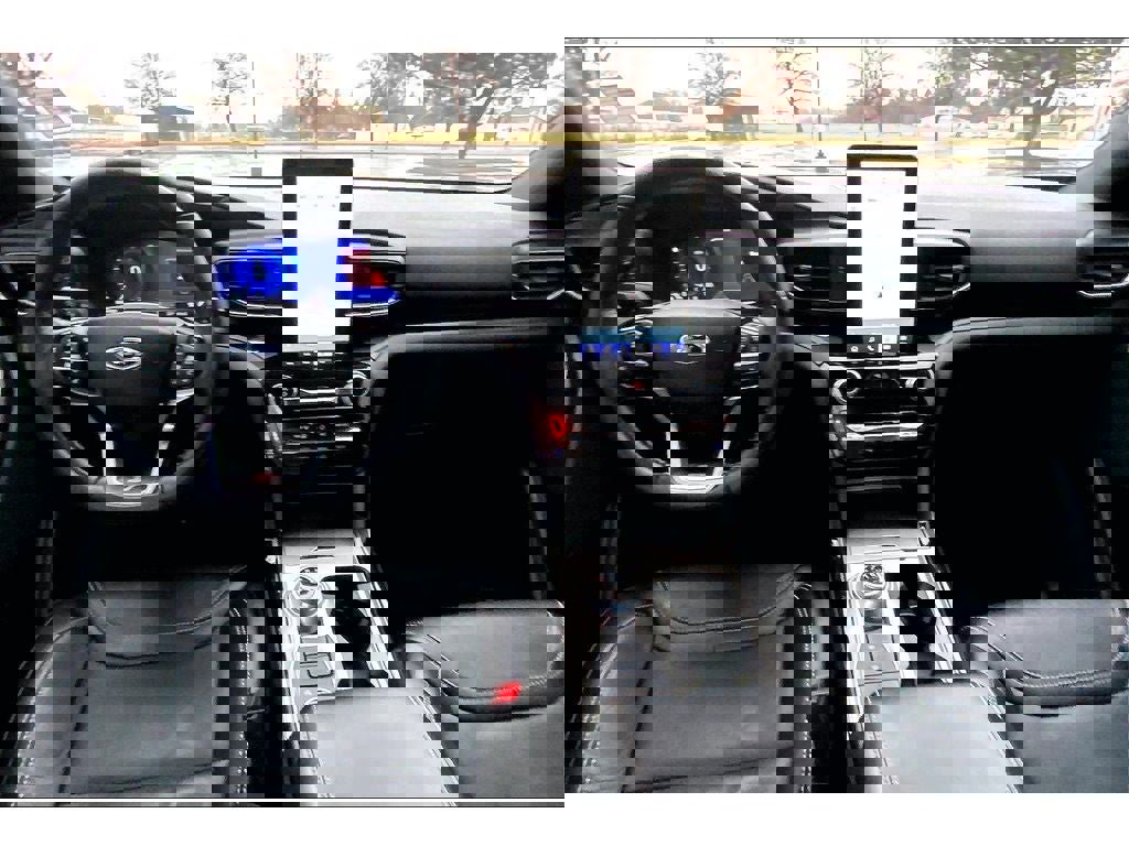 Used 2024 Ford Explorer ST w/ Equipment Group 401A image 17