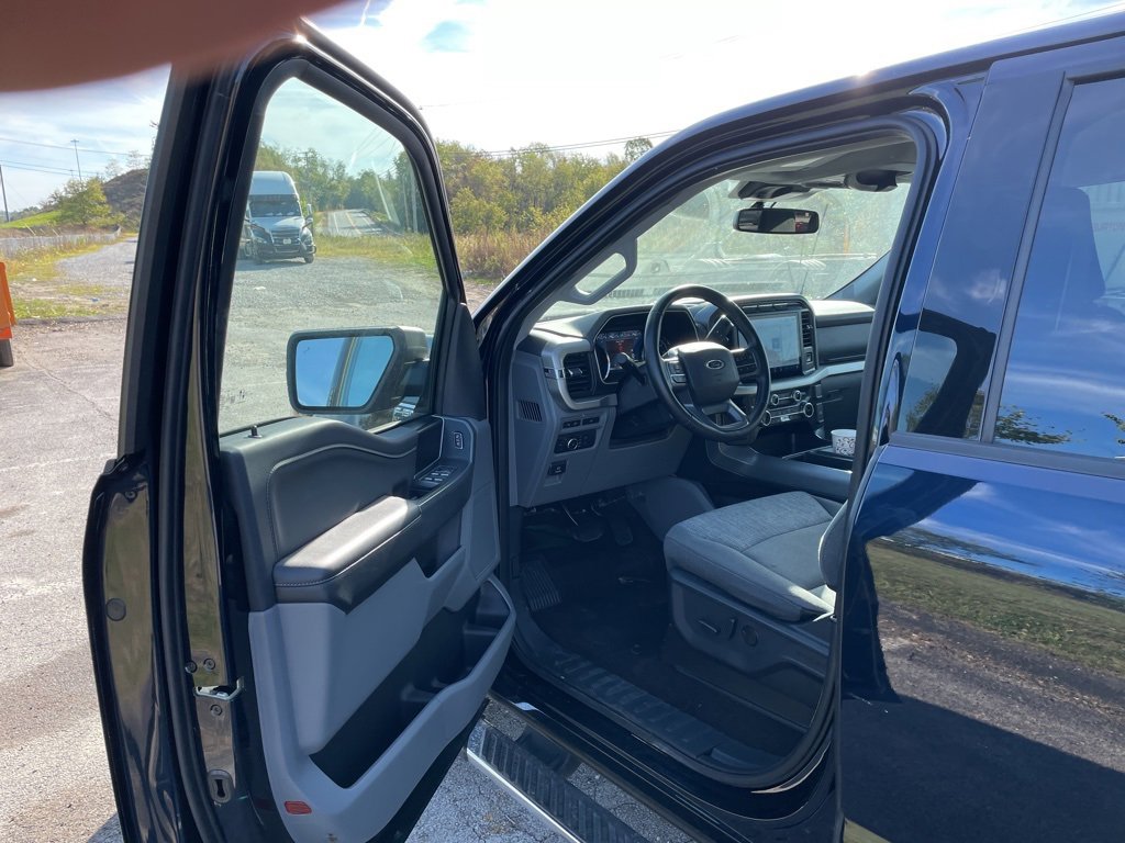 Certified 2022 Ford F150 XLT w/ Equipment Group 302A High image 12