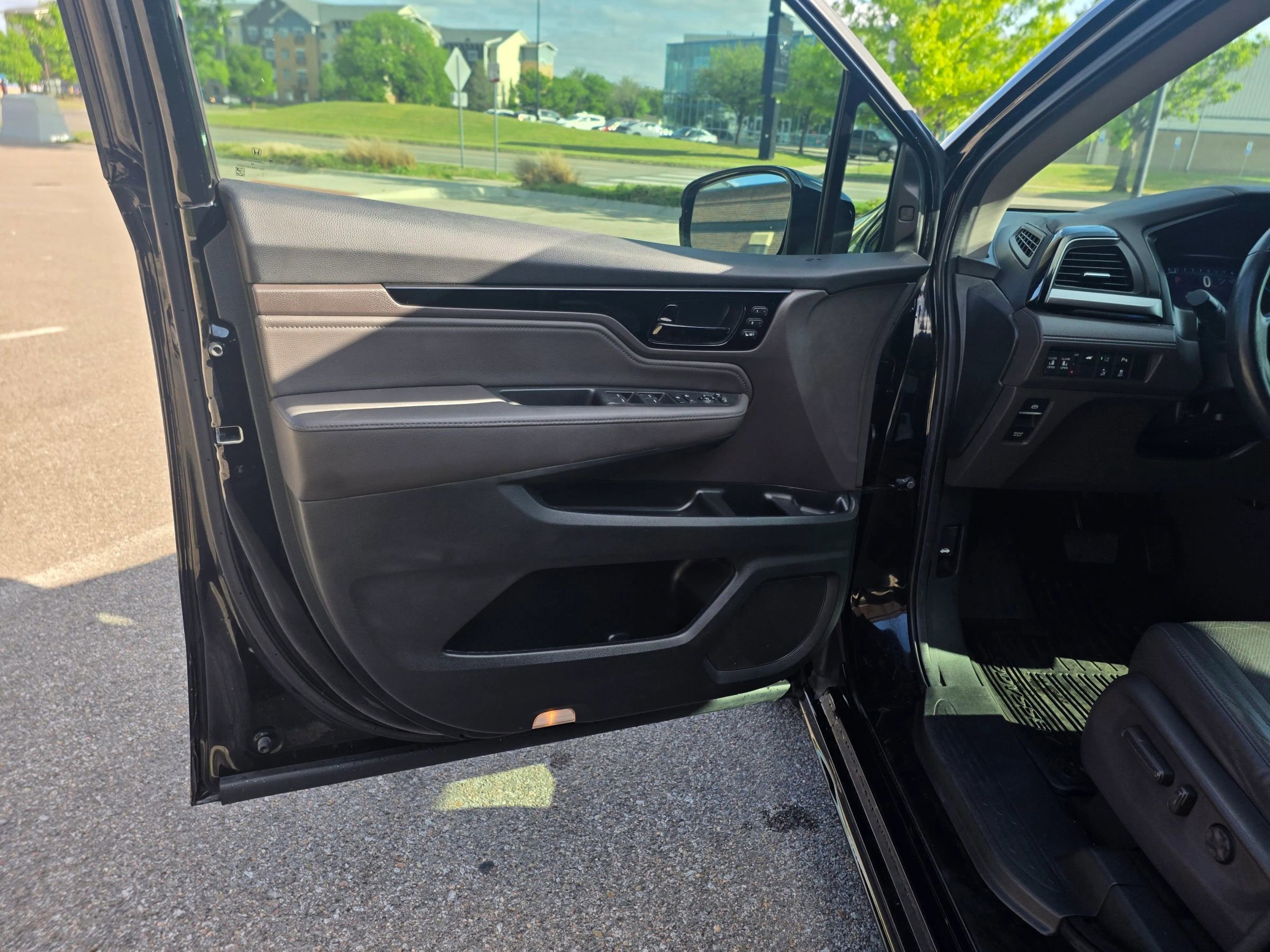 Used 2019 Honda Odyssey Elite image 20