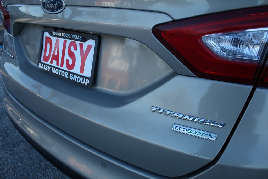 Used 2015 Ford Fusion Titanium image 10
