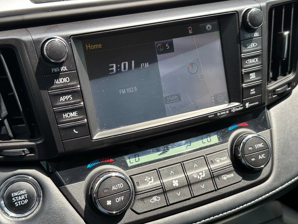Used 2018 Toyota RAV4 XLE FWD image 39
