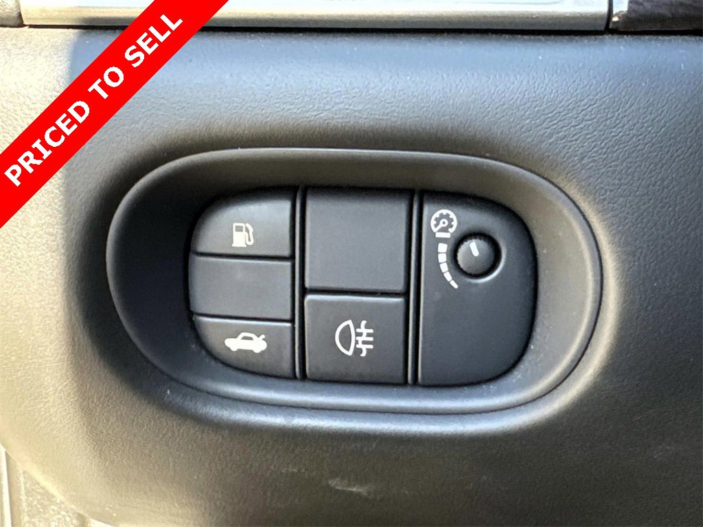 Used 2010 Jaguar XK Convertible image 29