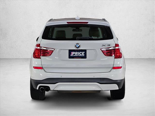 Used 2017 BMW X3 sDrive28i image 7