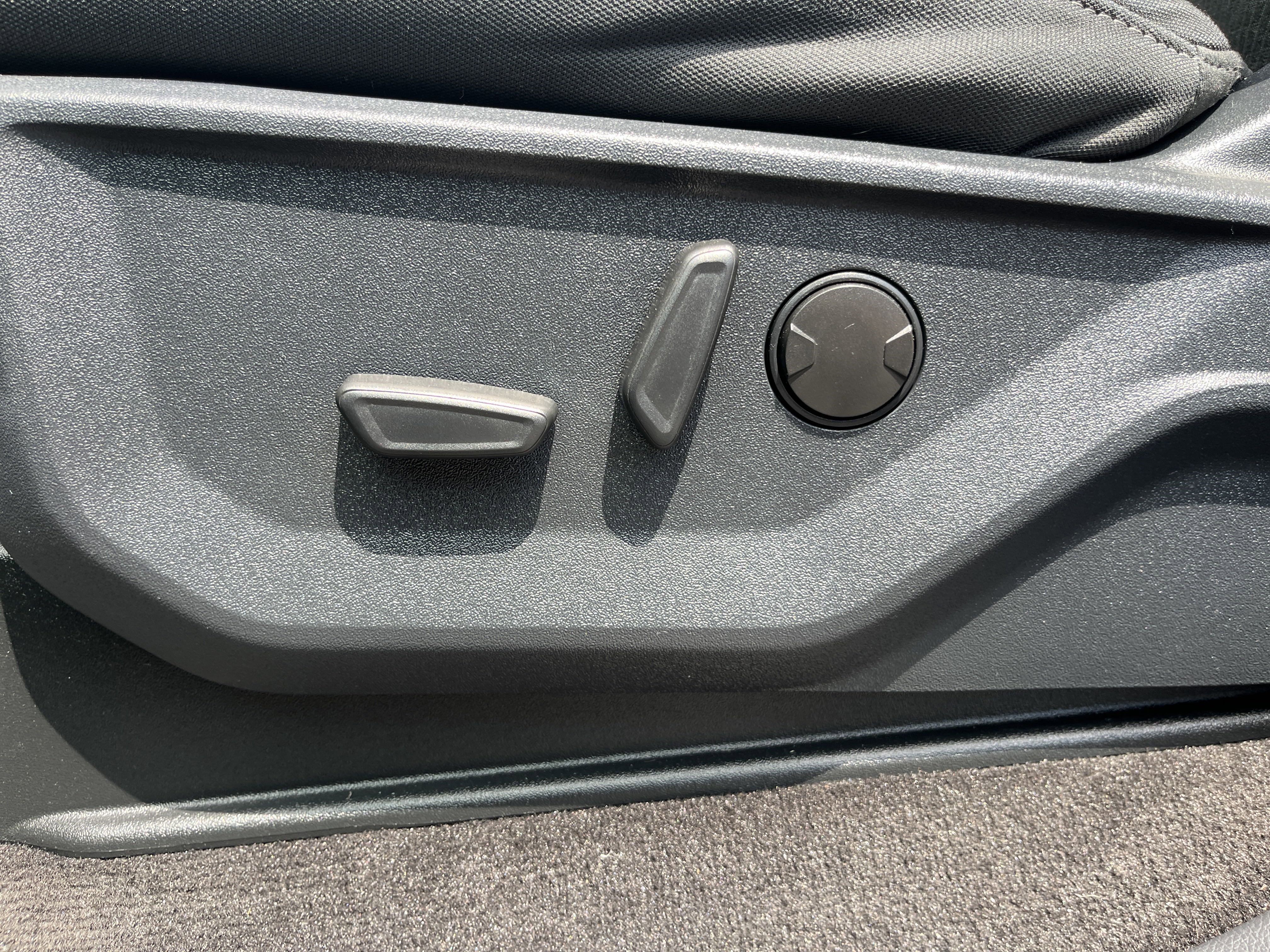 Used 2022 Ford F150 XLT w/ Equipment Group 302A High image 29