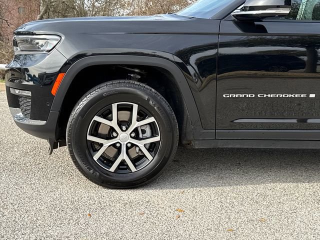 Used 2024 Jeep Grand Cherokee L Limited w/ Luxury Tech Group II image 5