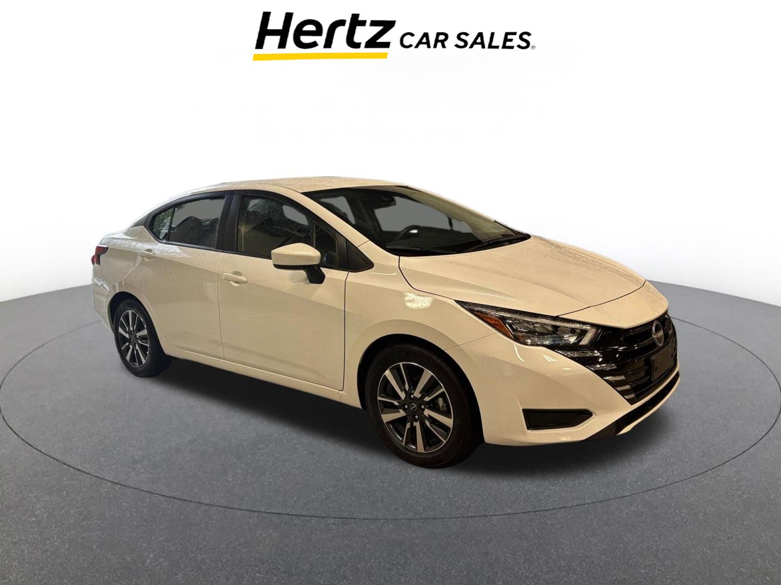 Used 2025 Nissan Versa SV FWD image 1
