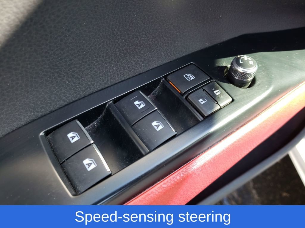 Used 2019 Toyota Camry XSE image 18