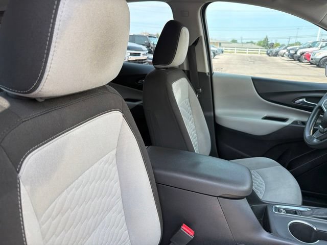 Used 2019 Chevrolet Equinox LS AWD/4WD image 24