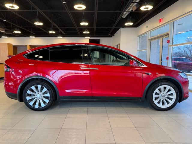 Used 2020 Tesla Model X AWD/4WD image 16