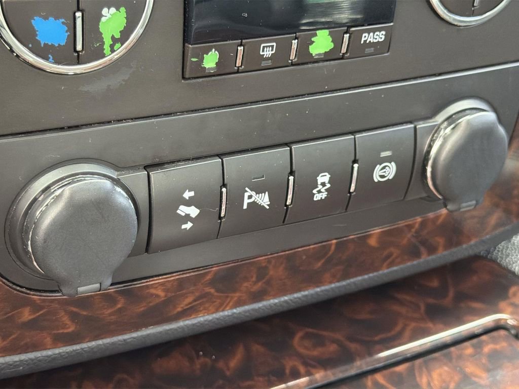 Used 2013 GMC Sierra 3500 Denali w/ Suspension Package, Off-Road image 18