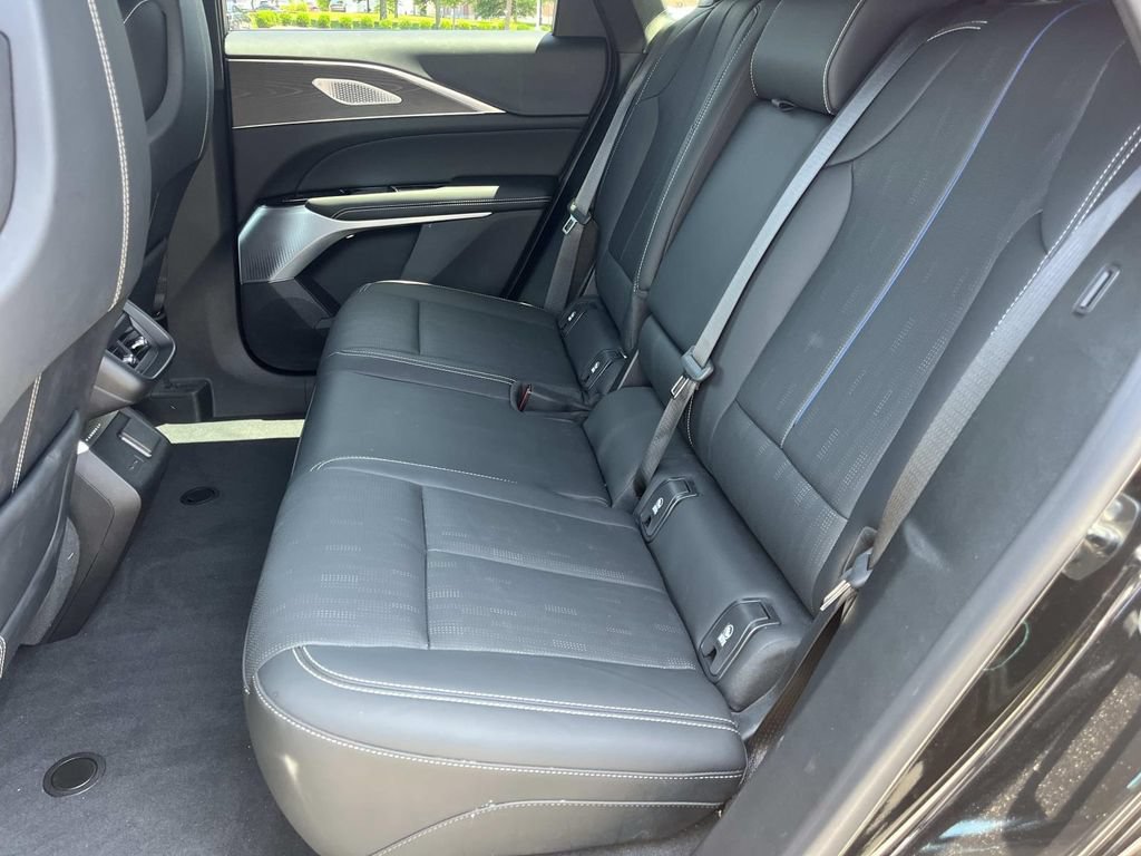 Certified 2024 Cadillac Lyriq Sport RWD image 20