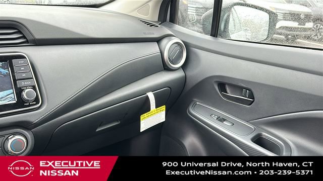 Used 2025 Nissan Versa S w/ Trunk Package image 18