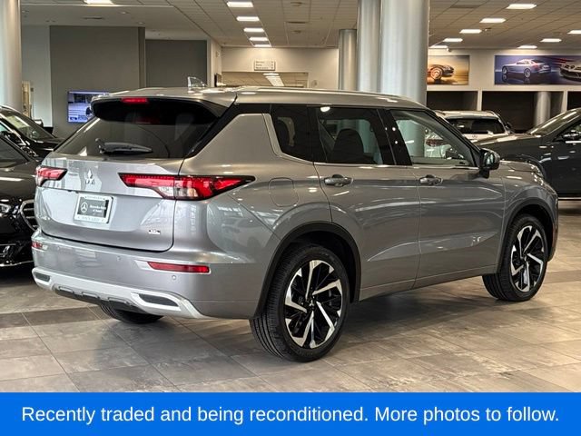 Used 2022 Mitsubishi Outlander SEL FWD image 3