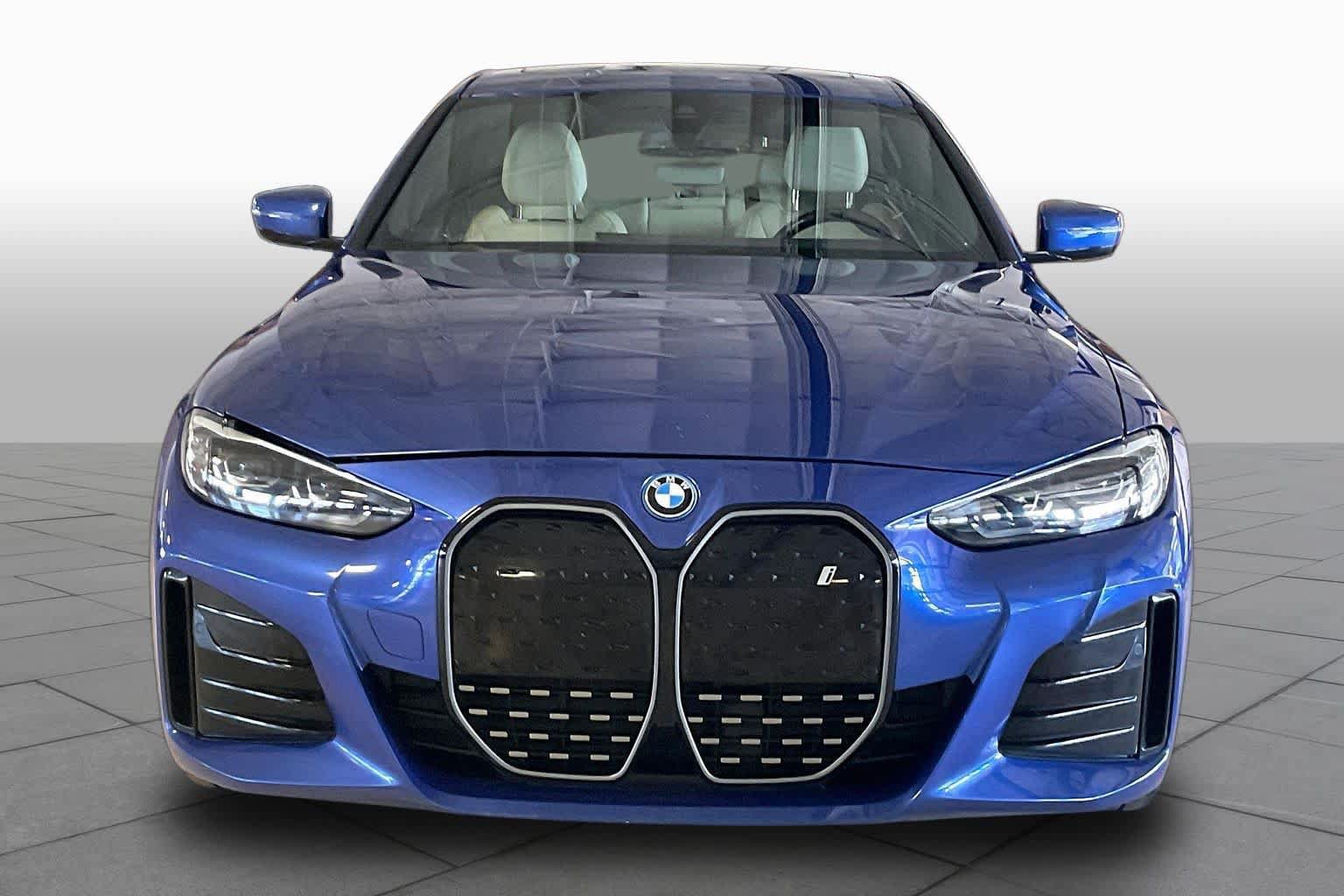 Used 2023 BMW i4 eDrive40 w/ M Sport Package RWD image 3