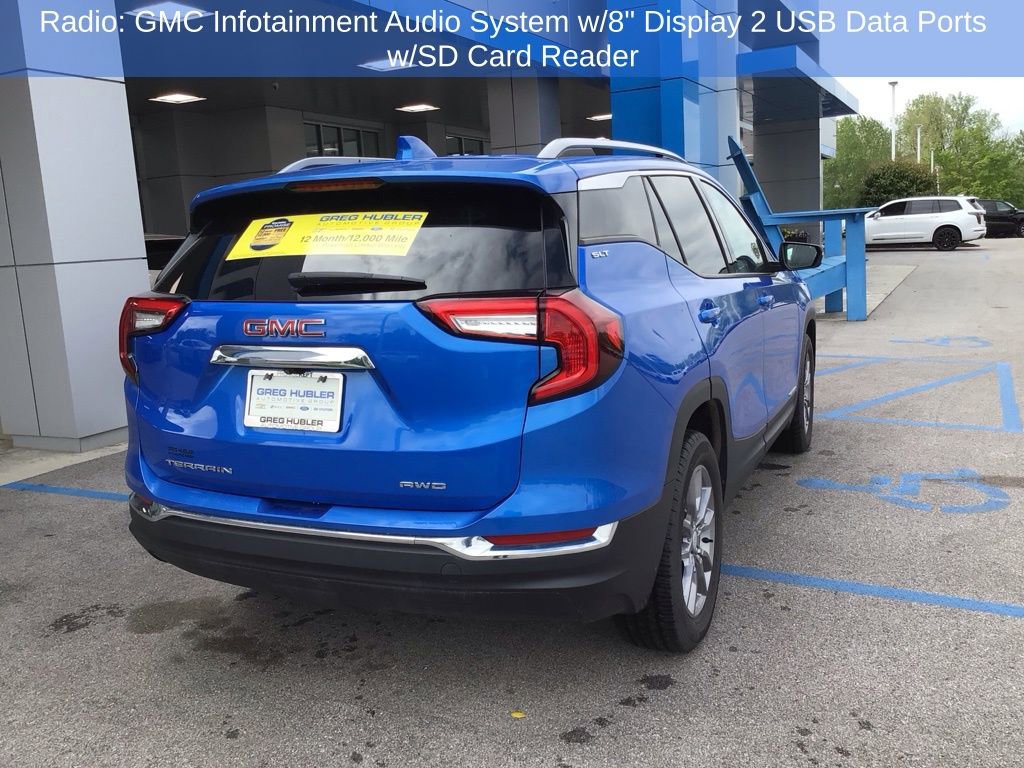 Used 2024 GMC Terrain SLT w/ LPO, Floor Liner Package AWD/4WD image 3