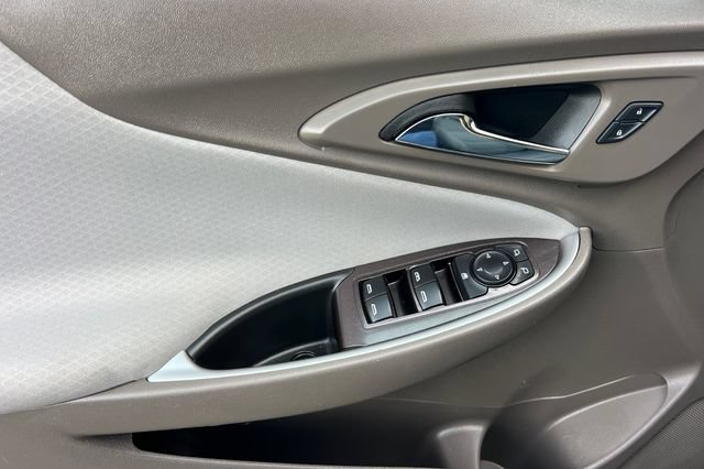 Used 2025 Chevrolet Malibu LT FWD image 11