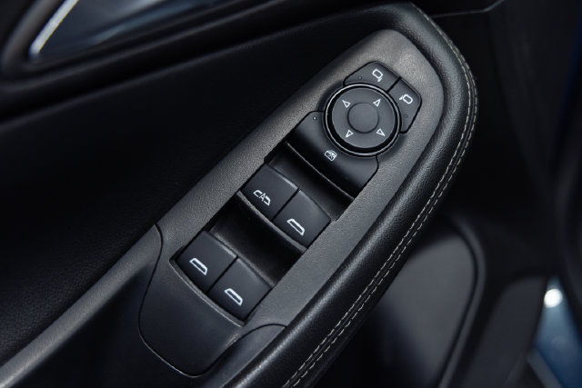 Used 2024 Buick Encore GX Preferred FWD image 12