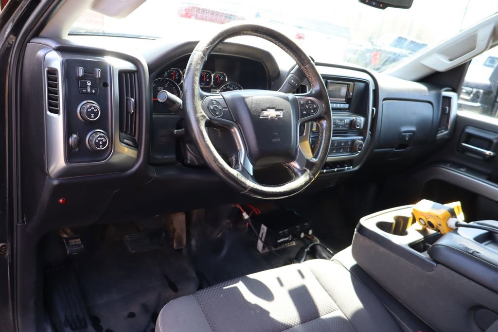 Used 2015 Chevrolet Silverado 3500 LT w/ LT Convenience Package AWD/4WD image 5