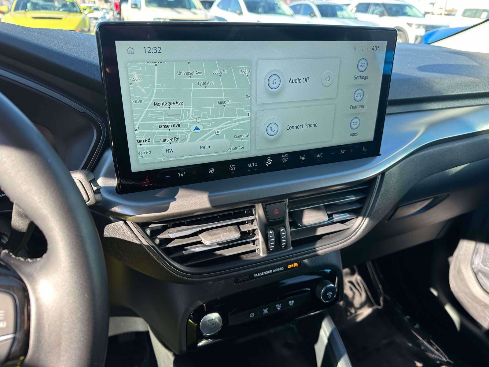 Used 2024 Ford Escape SE image 29