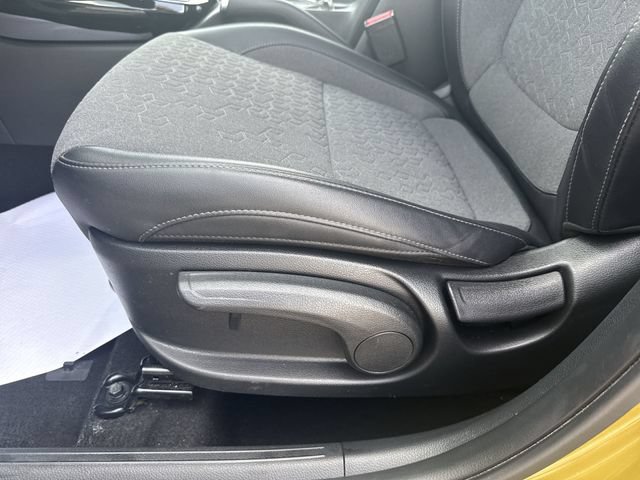 Used 2024 Kia Seltos S AWD/4WD image 16