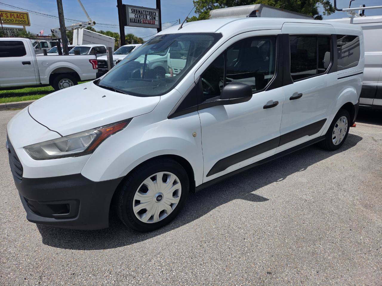 Used 2020 Ford Transit Connect XL FWD image 3