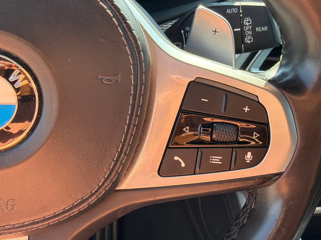 Used 2020 BMW X5 xDrive40i w/ M Sport Package AWD/4WD image 25