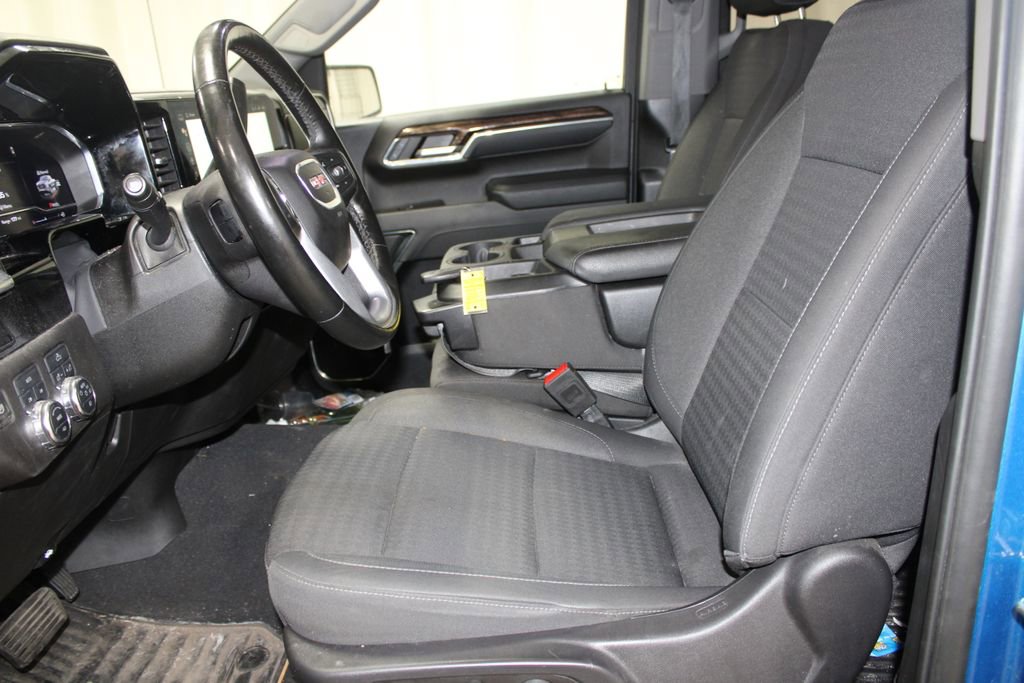 Used 2024 GMC Sierra 1500 Elevation image 33