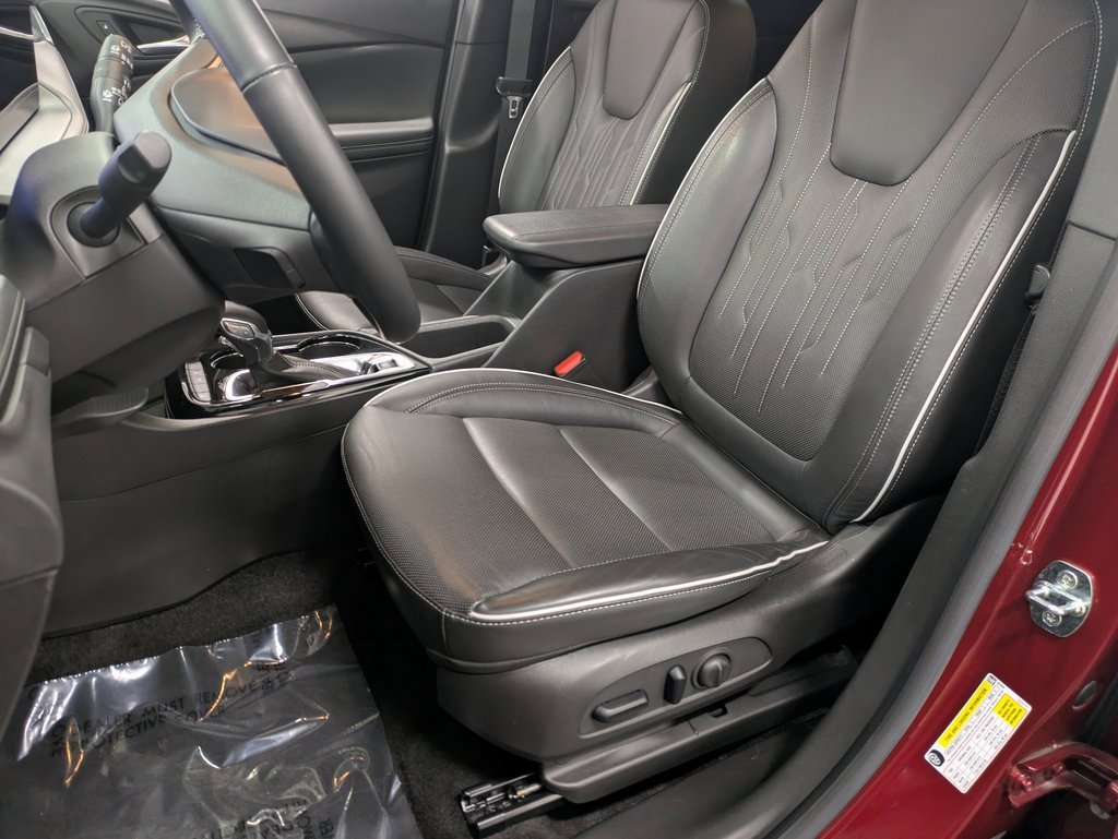 Used 2024 Buick Encore GX Avenir w/ Avenir Convenience Package image 9