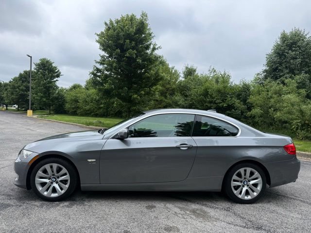 Used 2011 BMW 328i xDrive Coupe AWD/4WD image 8