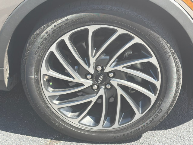 Used 2020 Lincoln Nautilus Reserve w/ Equipment Group 201A FWD image 14