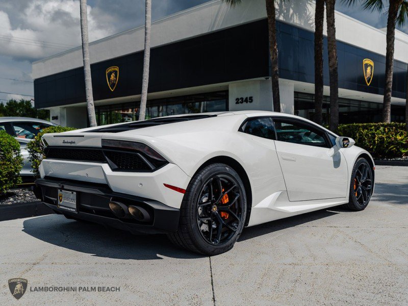 Used 2019 Lamborghini Huracan LP 580-2 RWD image 6