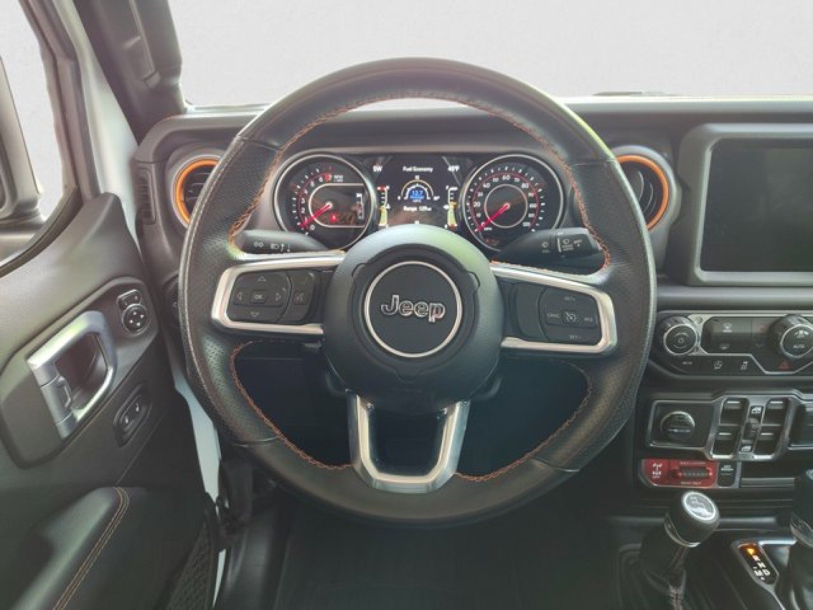 Used 2021 Jeep Gladiator Mojave AWD/4WD image 15