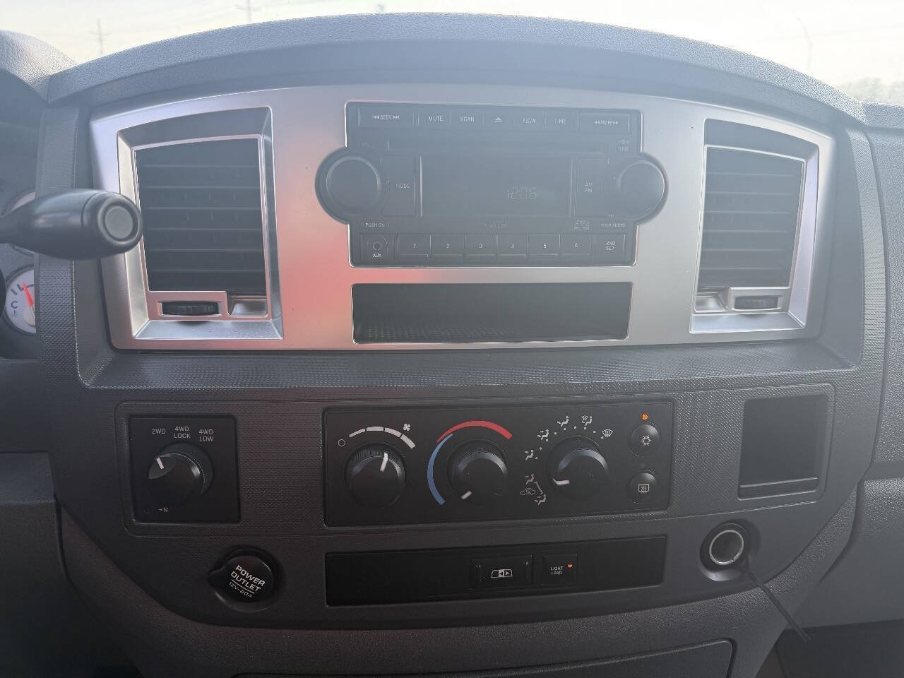 Used 2008 Dodge Ram 2500 Truck SLT w/ Trailer Tow Group AWD/4WD image 14
