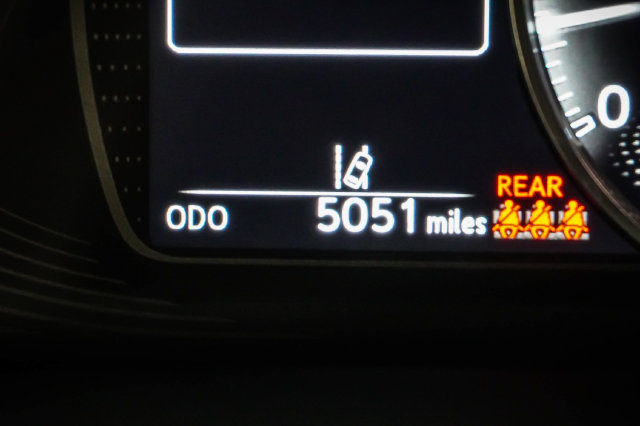 Certified 2025 Lexus ES 350 w/ Premium Package FWD image 9