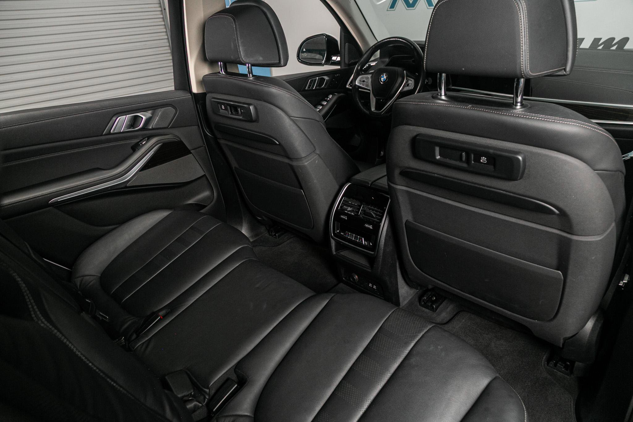 Used 2019 BMW X7 xDrive50i w/ Cold Weather Package AWD/4WD image 6