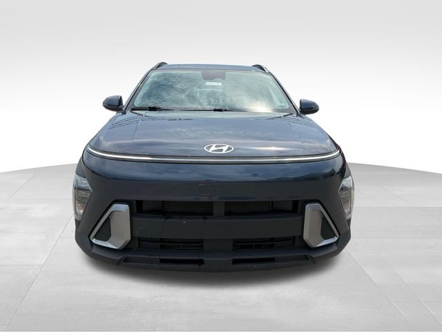 Used 2025 Hyundai Kona SEL AWD/4WD image 2