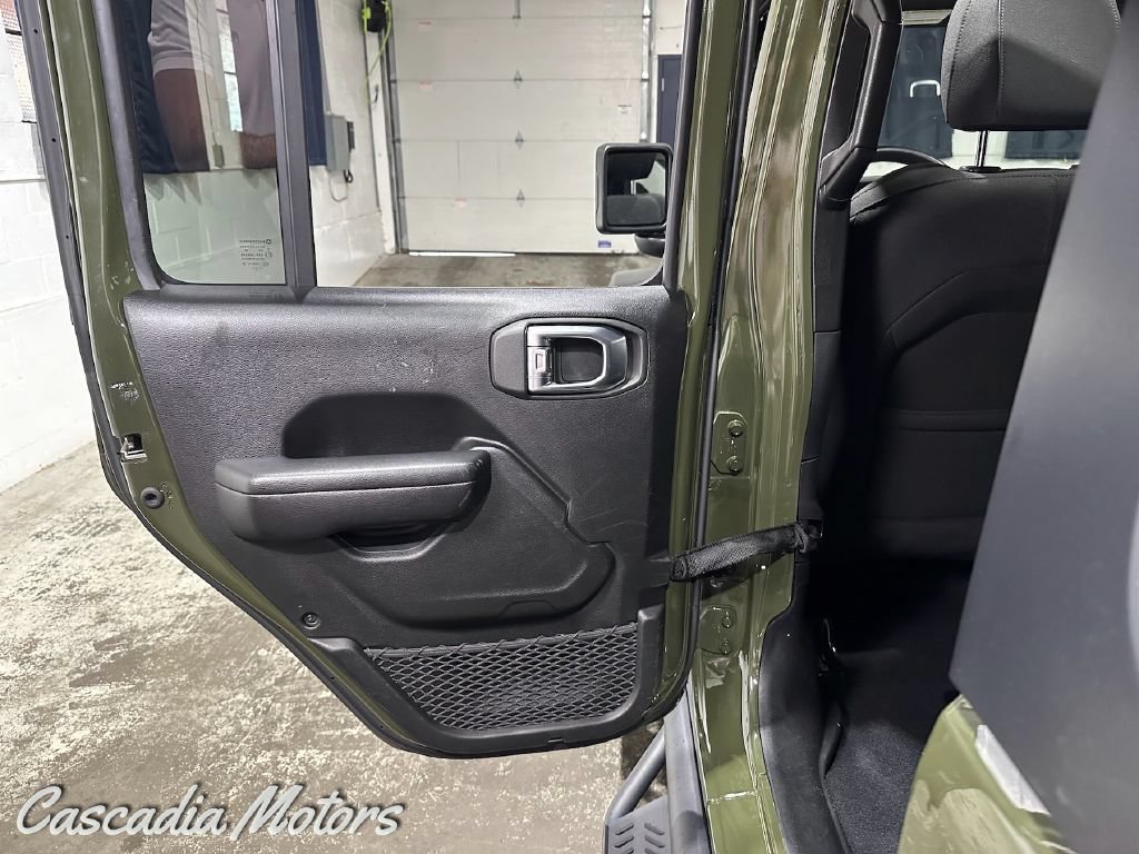 Used 2021 Jeep Wrangler Unlimited Sport AWD/4WD image 20