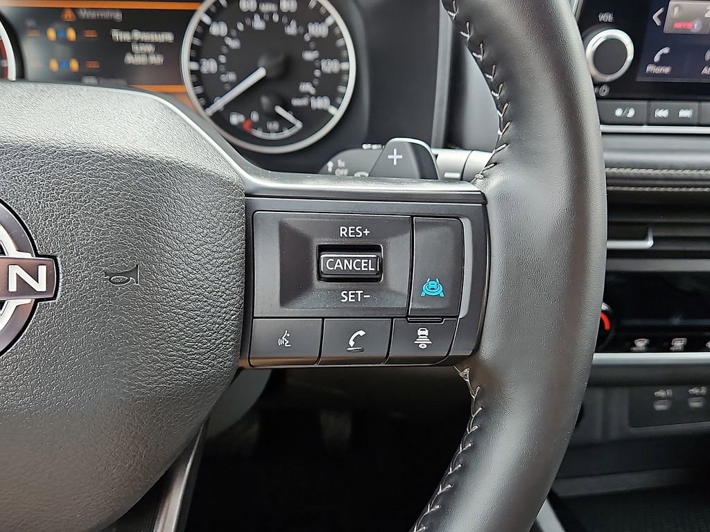 Used 2025 Nissan Rogue SV image 21