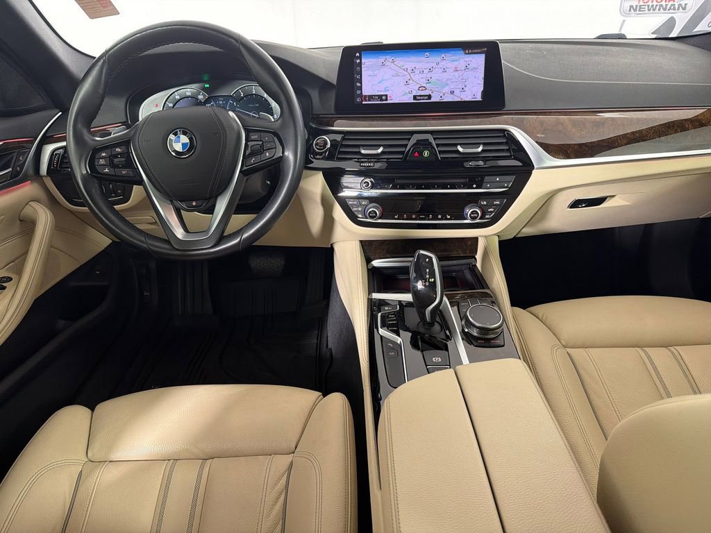 Used 2019 BMW 540i image 25