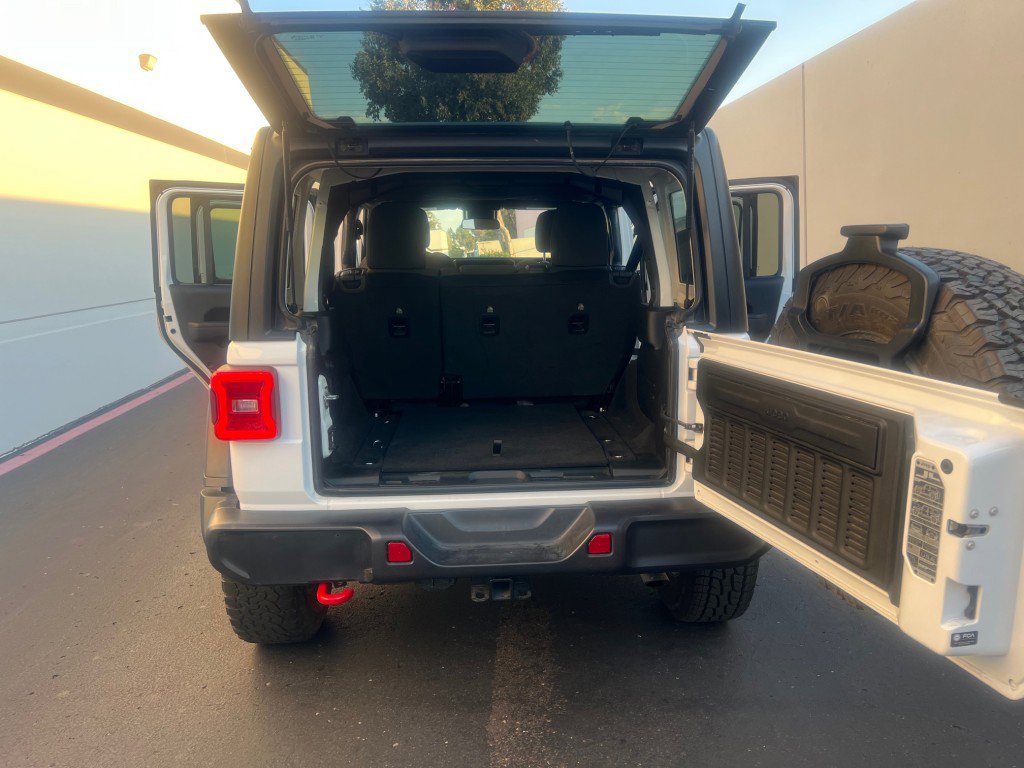 Used 2025 Jeep Wrangler Unlimited Rubicon image 16