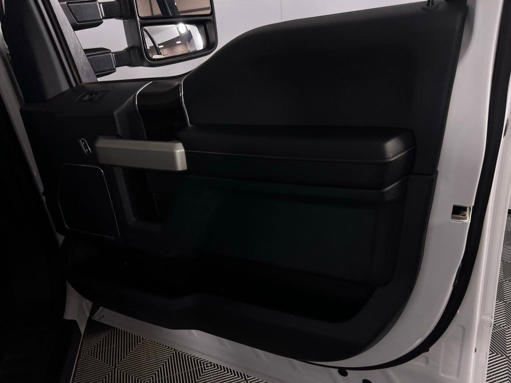 Used 2022 Ford F250 Lariat w/ FX4 Off-Road Package image 34