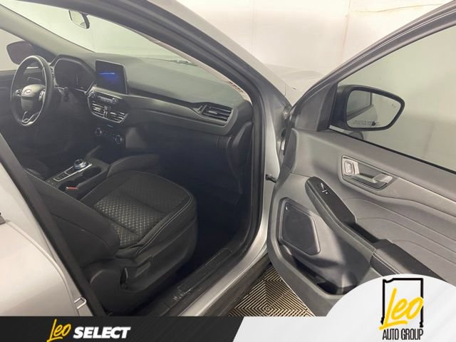 Used 2023 Ford Escape Active w/ Cold Weather Package FWD image 17