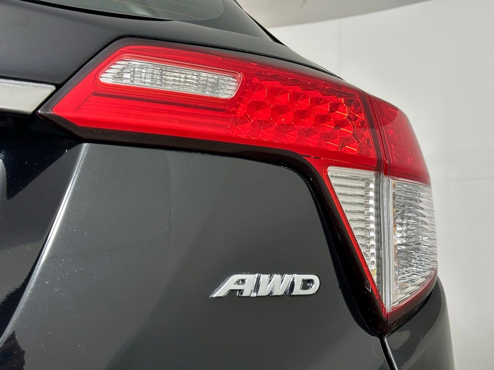 Used 2019 Honda HR-V LX image 12