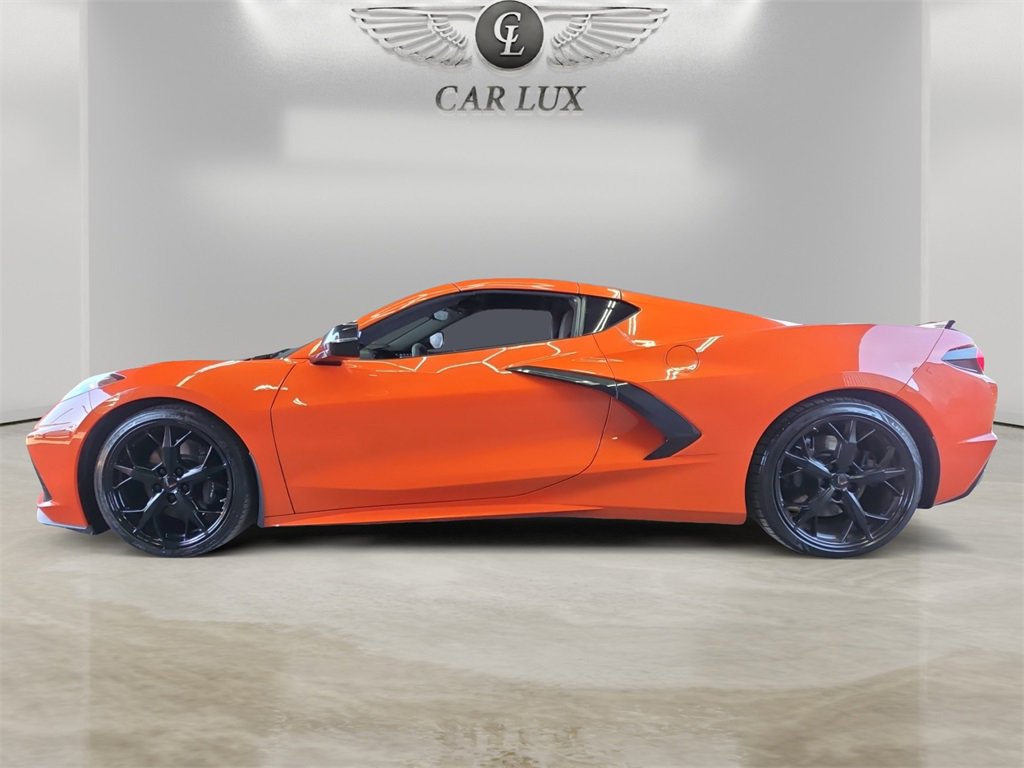 Used 2021 Chevrolet Corvette Stingray Premium Cpe w/ Z51 Performance Package image 2