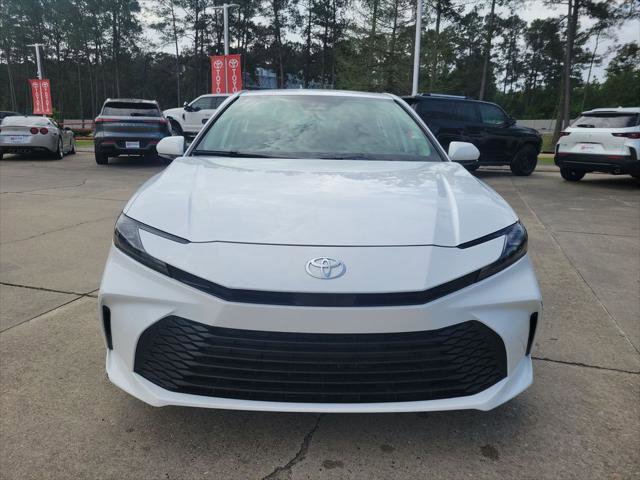 Certified 2025 Toyota Camry LE image 4