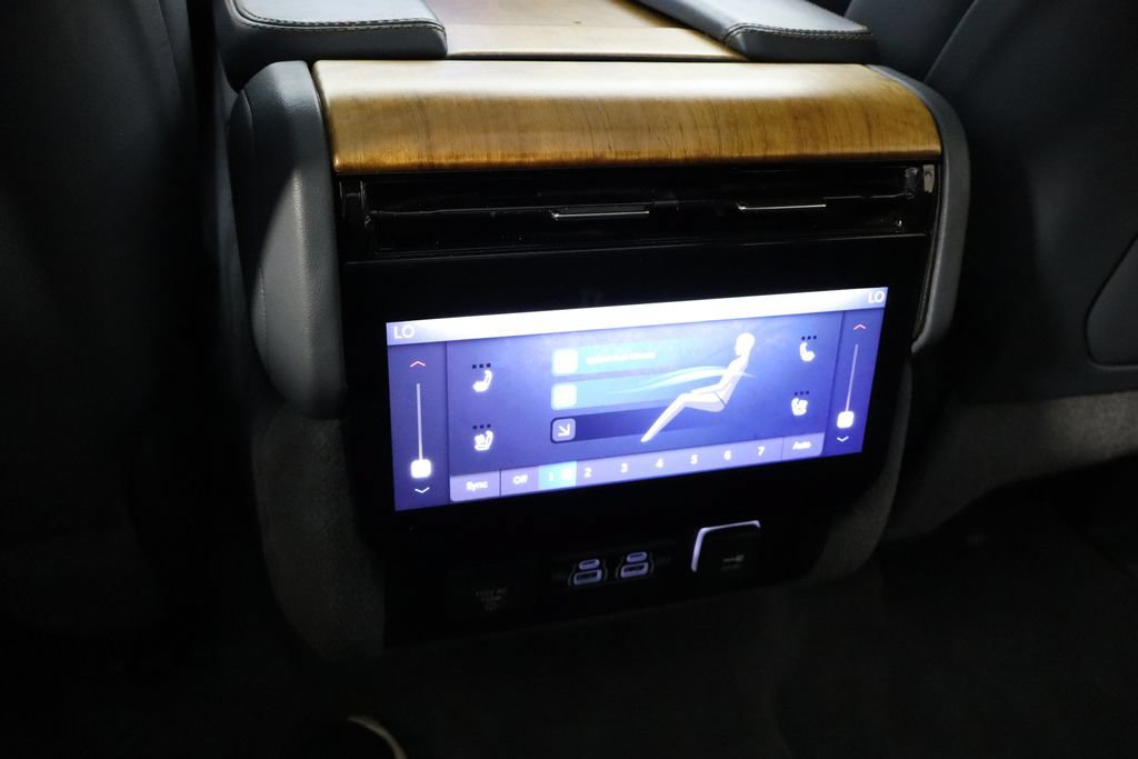 Used 2022 Jeep Grand Wagoneer Series II w/ Premium Group II AWD/4WD image 32