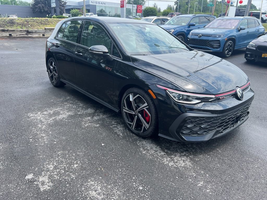 New 2025 Volkswagen GTI SE image 3