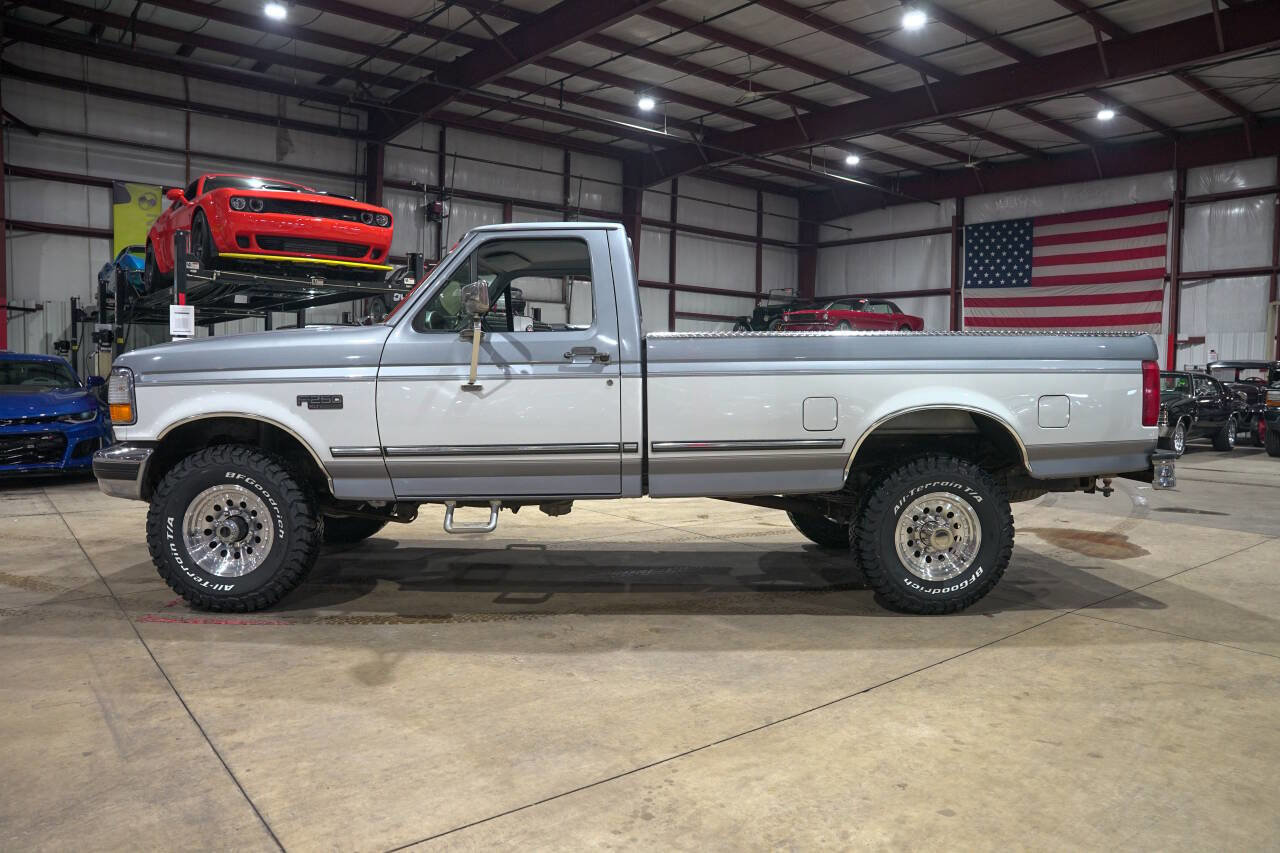 Used 1996 Ford F250 4x4 Regular Cab image 4
